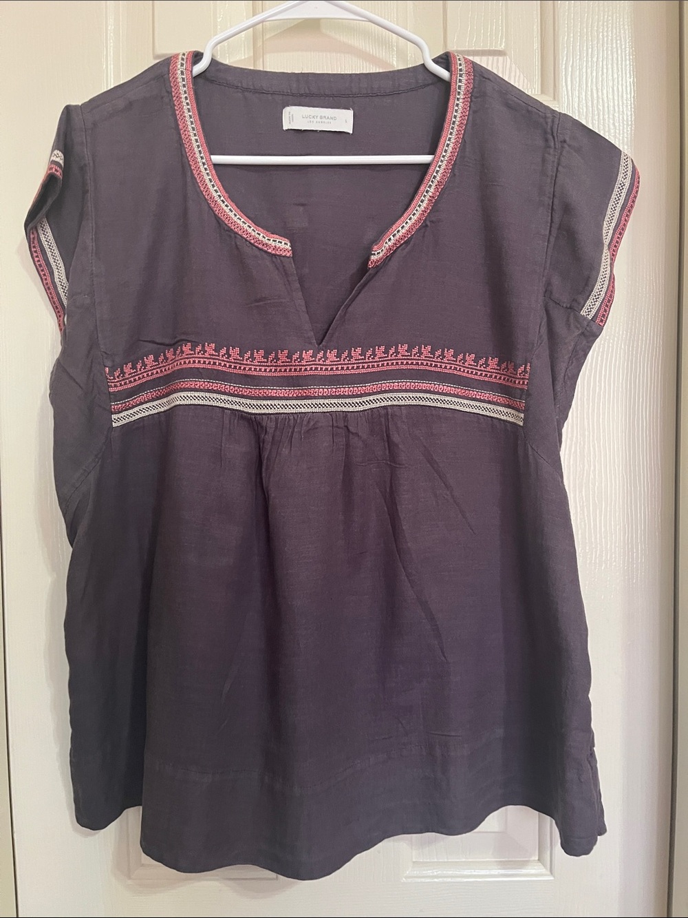 Lucky Brand Charcoal Top with Pink Embroidered Trim Large